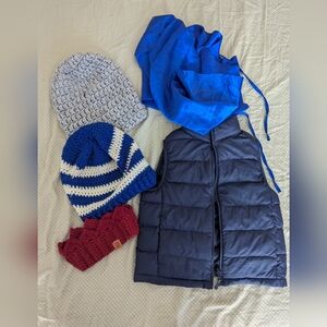 Uniqlo Dark Blue Puffer Vest